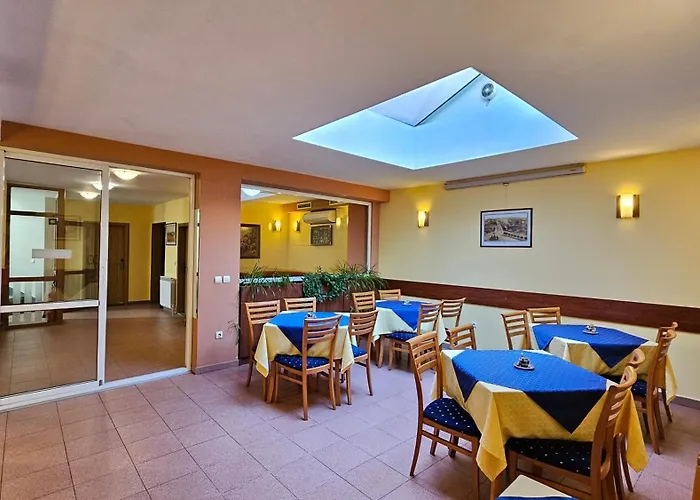 Hotell Caprice Family Varna